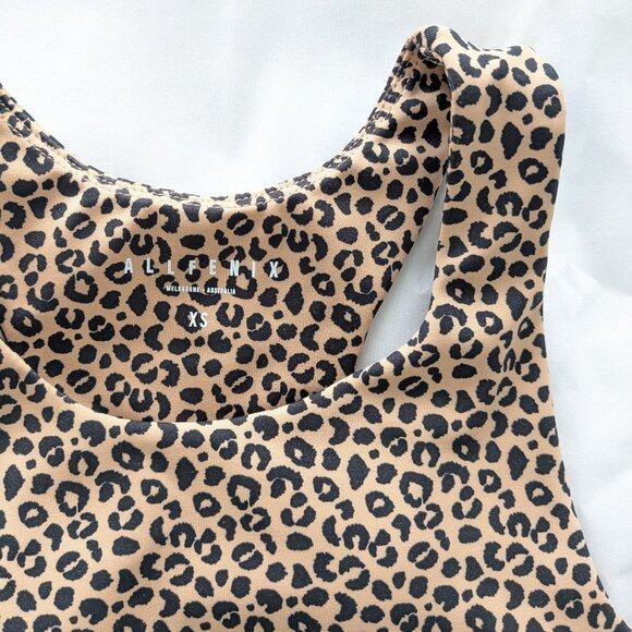 All Fenix Leopard Print Long Line Sports Bra (XS) - Picture 4 of 4